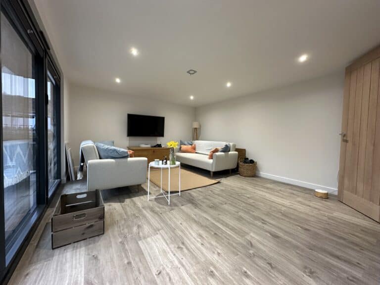 Bespoke Garden Room Build in Hertfordshire by SiRi Bespoke Garden Rooms.